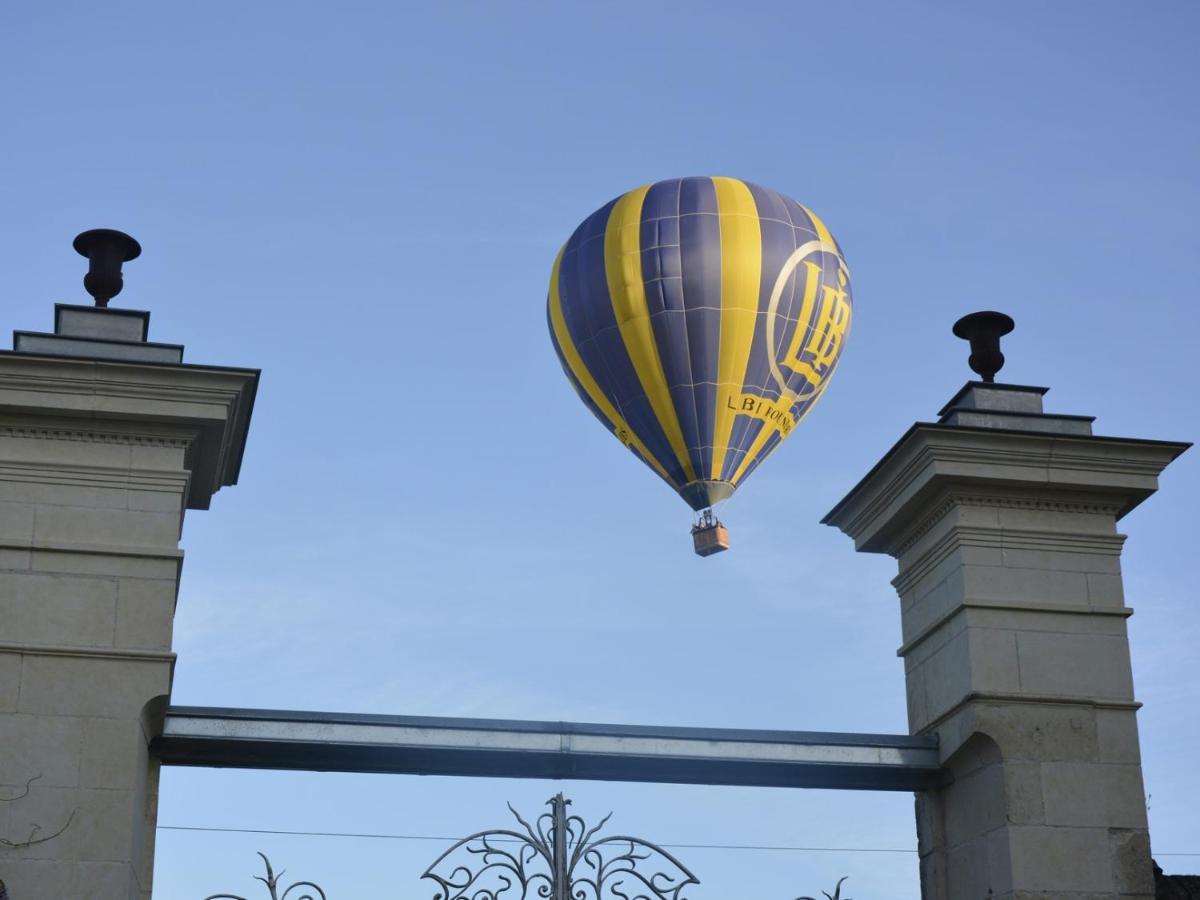 Vila La Penesais Beaumont-en-Véron Exteriér fotografie